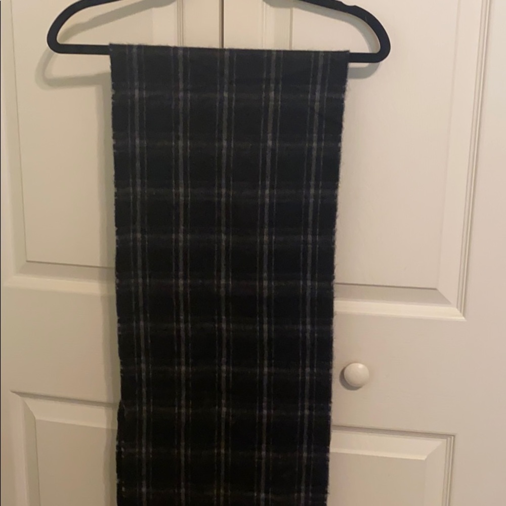 Brook Brothers 100% Cashmere Scarf